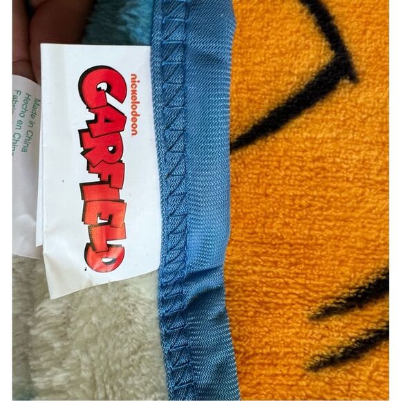 Garfield "House Pets" Kids 46" x 60" Coral Fleece Throw Blanket- - Picture 3 of 3